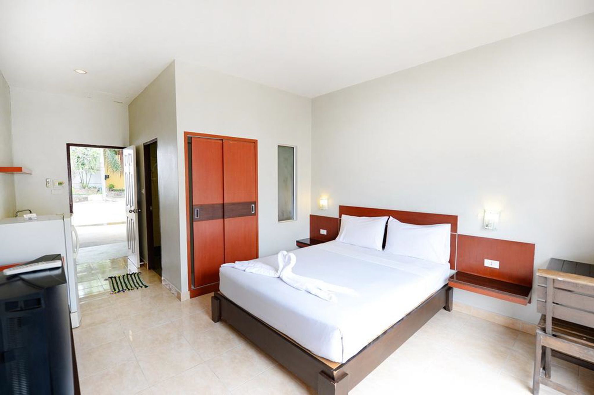 Ban Nong Pla Lai Paradise Resort מראה חיצוני תמונה